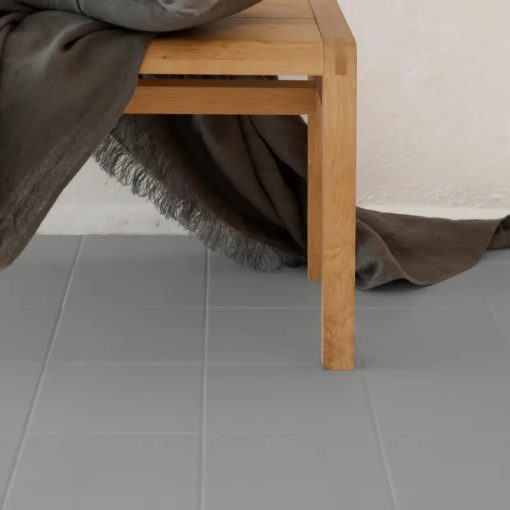 V33 Felújító Padló festék 2,0L, Titán