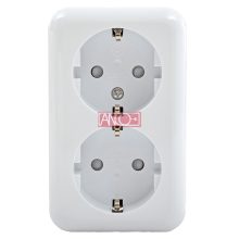 Austin 2-es földelt dugalj, falon kívüli