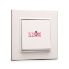 Karea nyomókapcsoló fehér